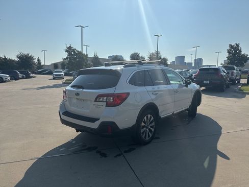 Used 2018 Subaru Outback 3.6R Touring w/ Protection Package #1 image 5
