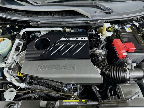 Used 2023 Nissan Rogue SV FWD image 31