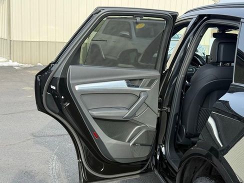 Used 2025 Audi Q5 2.0T Premium Plus image 21