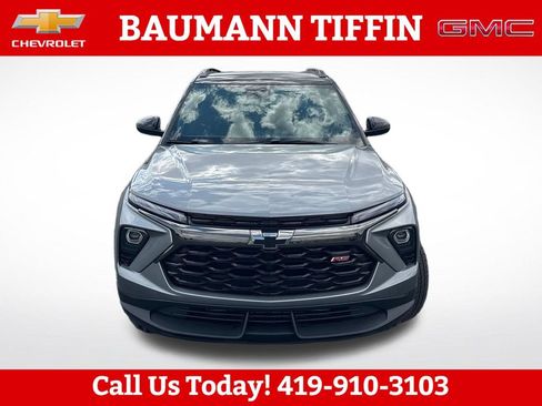 Used 2025 Chevrolet TrailBlazer RS w/ Convenience Package AWD/4WD image 8