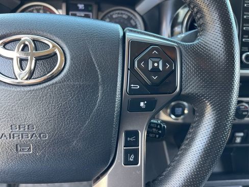 Used 2023 Toyota Tacoma SR5 AWD/4WD image 17