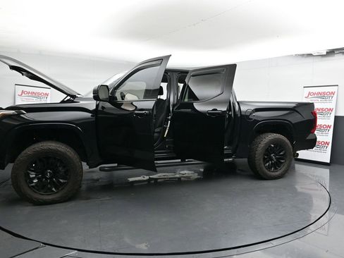 Used 2024 Toyota Tundra SR image 28