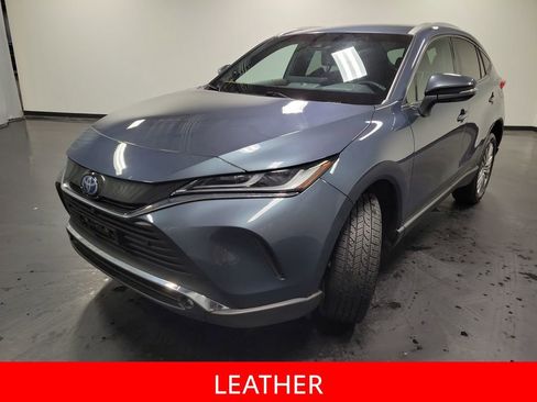 Used 2024 Toyota Venza Limited AWD/4WD image 4