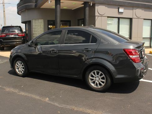 Used 2020 Chevrolet Sonic LT FWD image 5