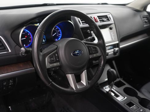 Used 2016 Subaru Outback 2.5i Limited image 21