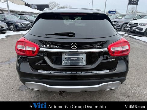 Used 2018 Mercedes-Benz GLA 250 4MATIC image 7