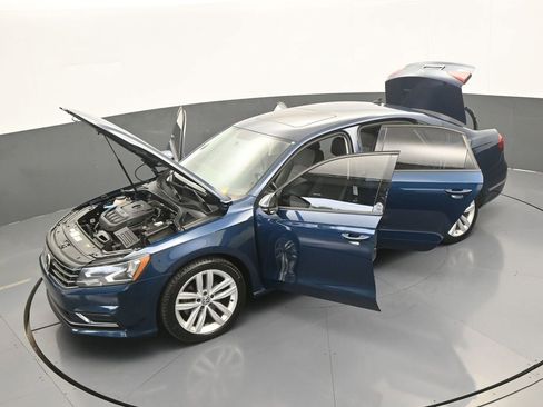 Used 2019 Volkswagen Passat 2.0T Wolfsburg image 61