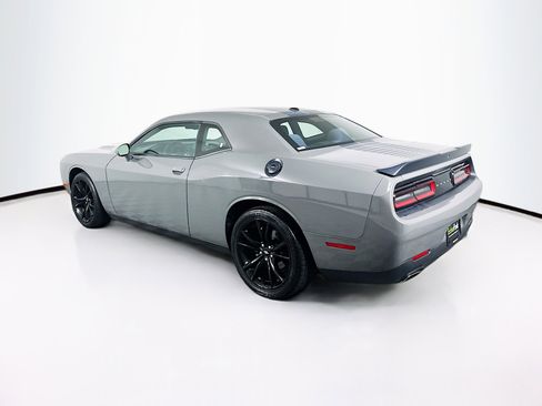 Used 2018 Dodge Challenger SXT w/ Blacktop Package image 5