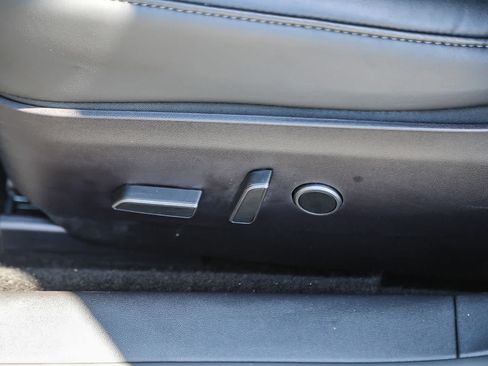 Used 2022 Tesla Model 3 Long Range AWD/4WD image 19
