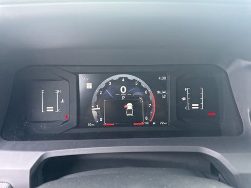 New 2024 Toyota Tacoma SR5 AWD/4WD image 17