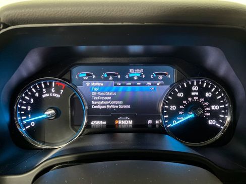 Certified 2020 Ford Expedition XLT w/ Equipment Group 202A image 19