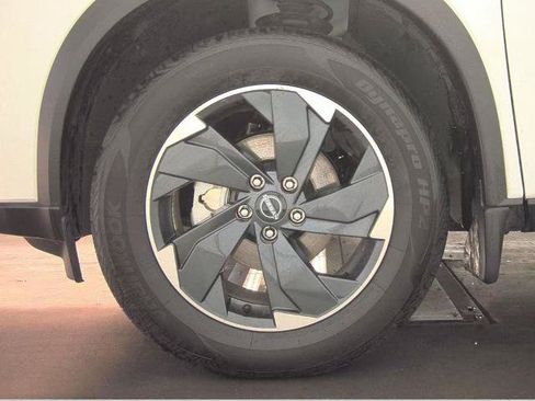 Certified 2026 Nissan Rogue SV w/ Cold Weather Package AWD/4WD image 16