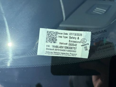 Used 2025 Nissan Altima 2.5 SV FWD image 25