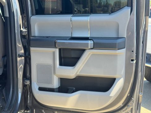 Used 2022 Ford F350 XLT w/ Black Appearance Package AWD/4WD image 25