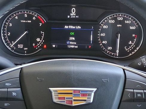 Used 2024 Cadillac XT5 Luxury w/ LPO, Floor Liner Package FWD image 13
