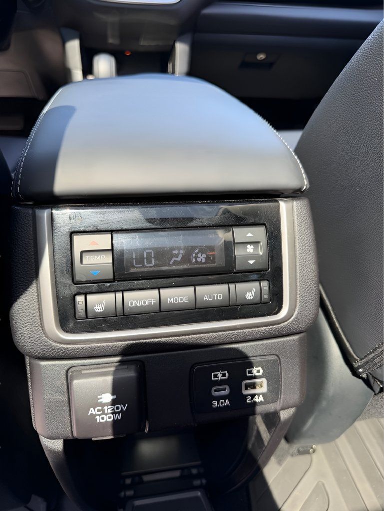 Used 2023 Subaru Ascent Touring AWD/4WD image 18