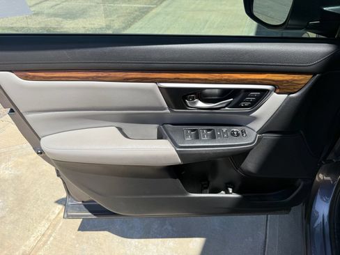 Used 2017 Honda CR-V Touring image 28