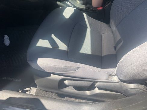 Used 2024 Toyota Corolla SE image 13