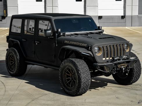 Used 2021 Jeep Wrangler Unlimited Rubicon image 25
