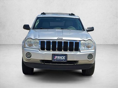 Used 2005 Jeep Grand Cherokee Limited AWD/4WD image 2