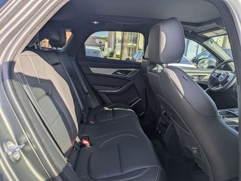 Used 2026 Jaguar F-PACE R-Dynamic S AWD/4WD image 30