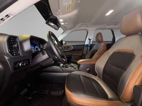 Used 2024 Ford Bronco Sport Outer Banks image 9