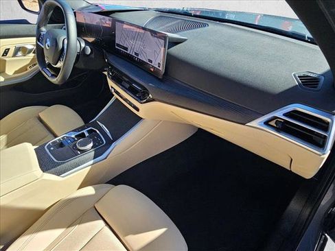 Used 2025 BMW 330i 330i w/ Premium Package image 22