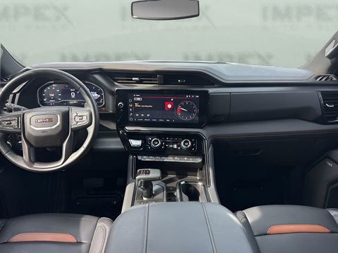 Used 2024 GMC Sierra 1500 AT4 w/ AT4 Premium Package image 15