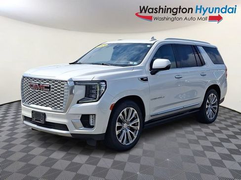 Used 2021 GMC Yukon Denali w/ Denali Ultimate Package AWD/4WD image 3