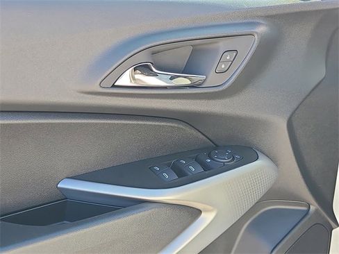 New 2026 Chevrolet Trax RS image 20