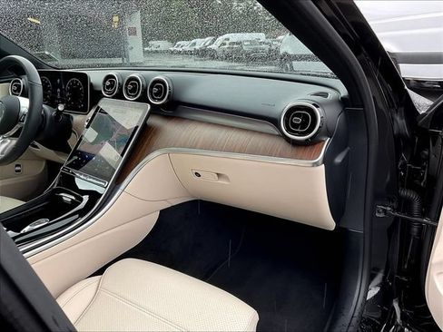 Used 2026 Mercedes-Benz C 300 4MATIC Sedan image 28