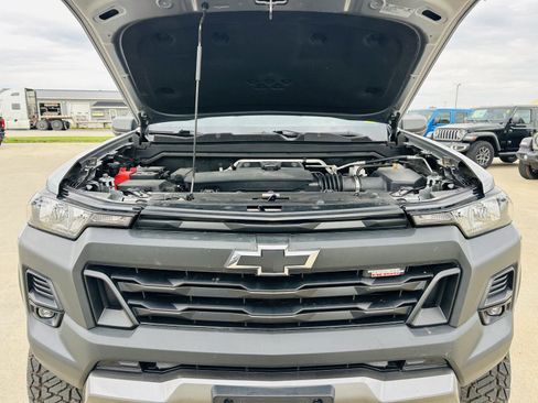 Used 2023 Chevrolet Colorado Trail Boss w/ Advanced Trailering Package AWD/4WD image 39