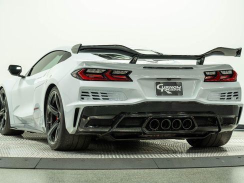 Used 2023 Chevrolet Corvette Z06 w/ Z07 Performance Package RWD image 8