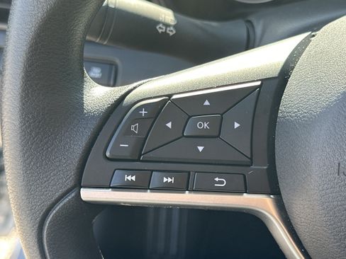 Used 2026 Nissan Altima 2.5 SV FWD image 24