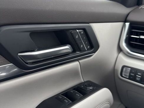 New 2026 GMC Terrain Denali w/ LPO, Floor Liner Package AWD/4WD image 23