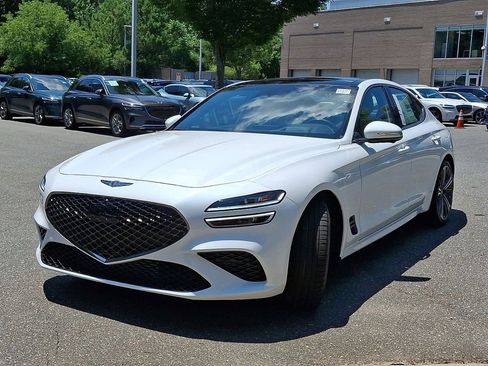 Certified 2025 Genesis G70 3.3T Advanced w/ Sport Prestige Package image 10
