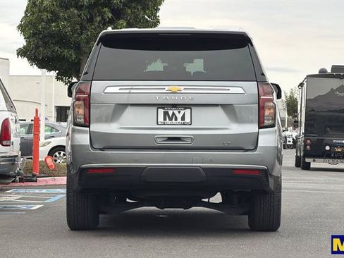 Certified 2024 Chevrolet Tahoe LT w/ Luxury Package AWD/4WD image 5