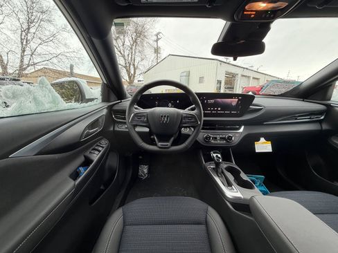 New 2026 Buick Envista Preferred w/ Convenience I Package image 2