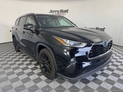 Used 2023 Toyota Highlander Limited AWD/4WD image 6