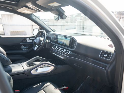Used 2020 Mercedes-Benz GLE 350 4MATIC w/ Premium Package image 15