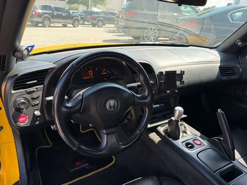Used 2001 Honda S2000 image 5
