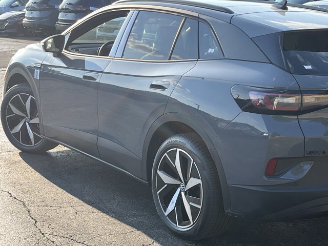 New 2026 Volkswagen ID.4 Pro S AWD/4WD image 17