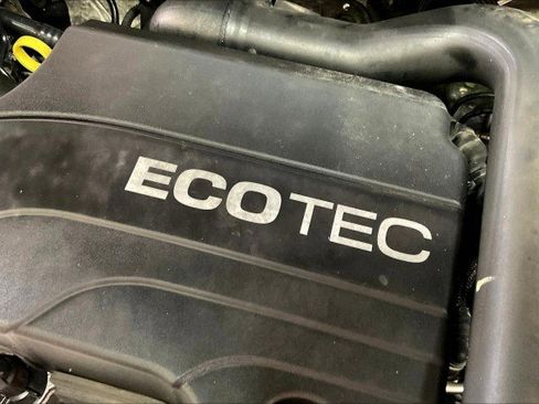 Used 2022 Chevrolet Equinox RS image 30