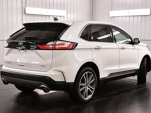 Used 2022 Ford Edge Titanium image 7