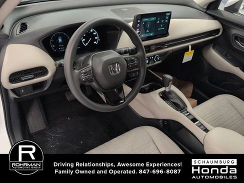 New 2026 Honda HR-V LX image 4