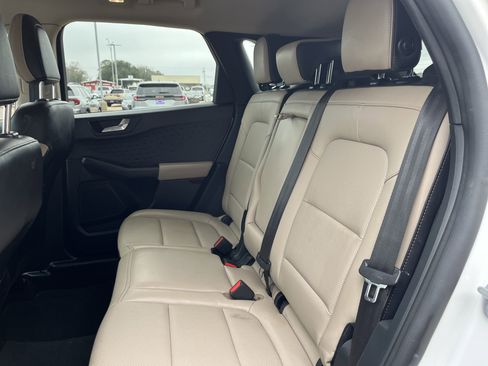 Used 2020 Ford Escape SEL image 11