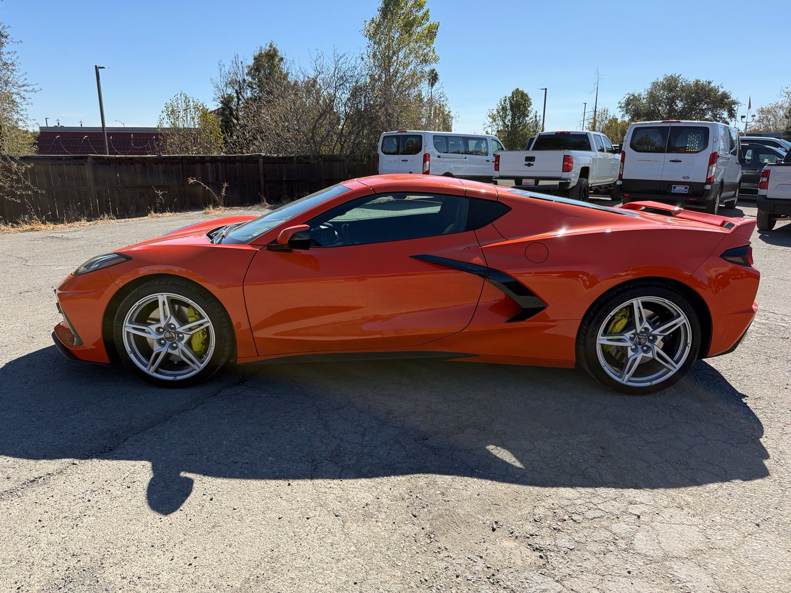 Used 2020 Chevrolet Corvette Stingray Coupe w/ Z51 Performance Package RWD image 4