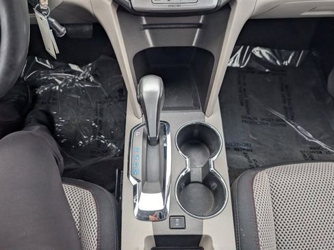 Used 2011 Chevrolet Equinox LT image 13