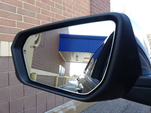 Used 2019 Chevrolet Equinox Premier image 45