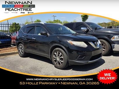 Used 2016 Nissan Rogue S w/ Appearance Package